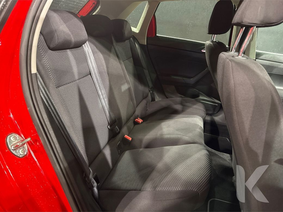 2018 Volkswagen Polo - image 11