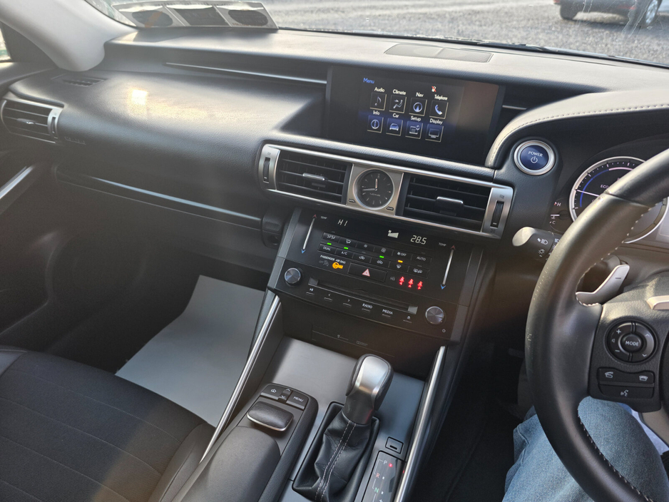 2014 Lexus IS 300 h 300h Eco €12,950