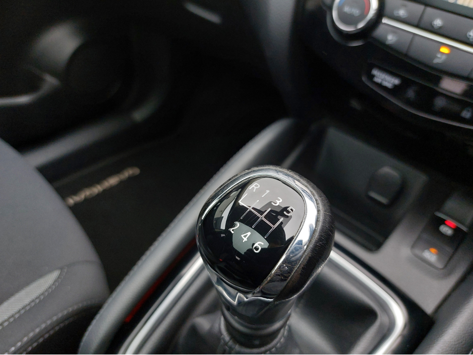 2019 Nissan Qashqai 1.2 SV 18 5DR PANORAMIC ROOF IDEAL FAMILY SUV €16,995