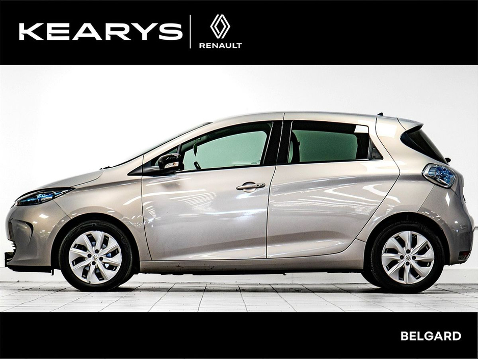 2016 Renault Zoe - image 3