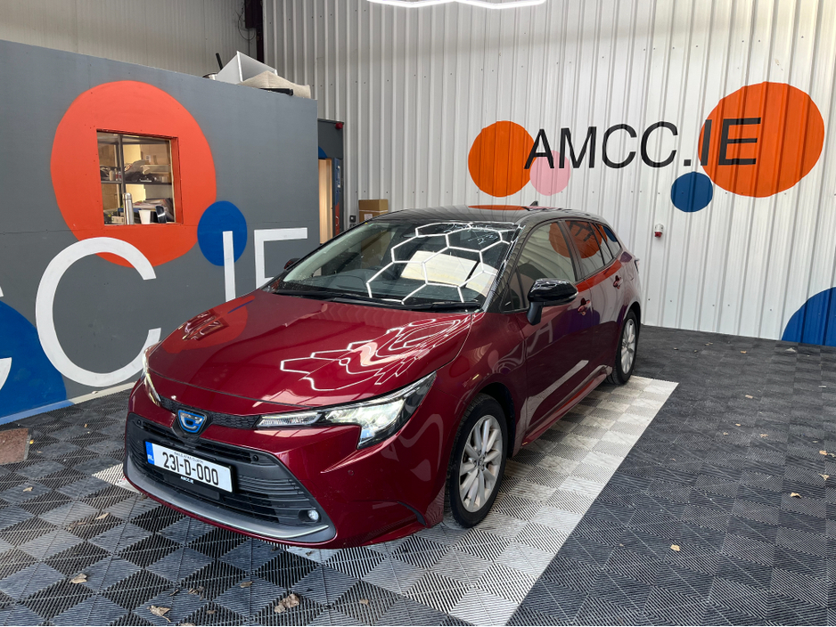 2023 Toyota Corolla - image 5