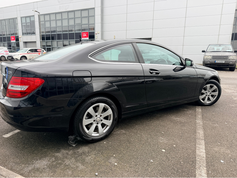 2014 Mercedes-Benz C Class - image 6