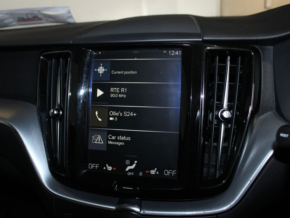 2018 Volvo XC60 D4 AWD Momentum 5DR €23,250