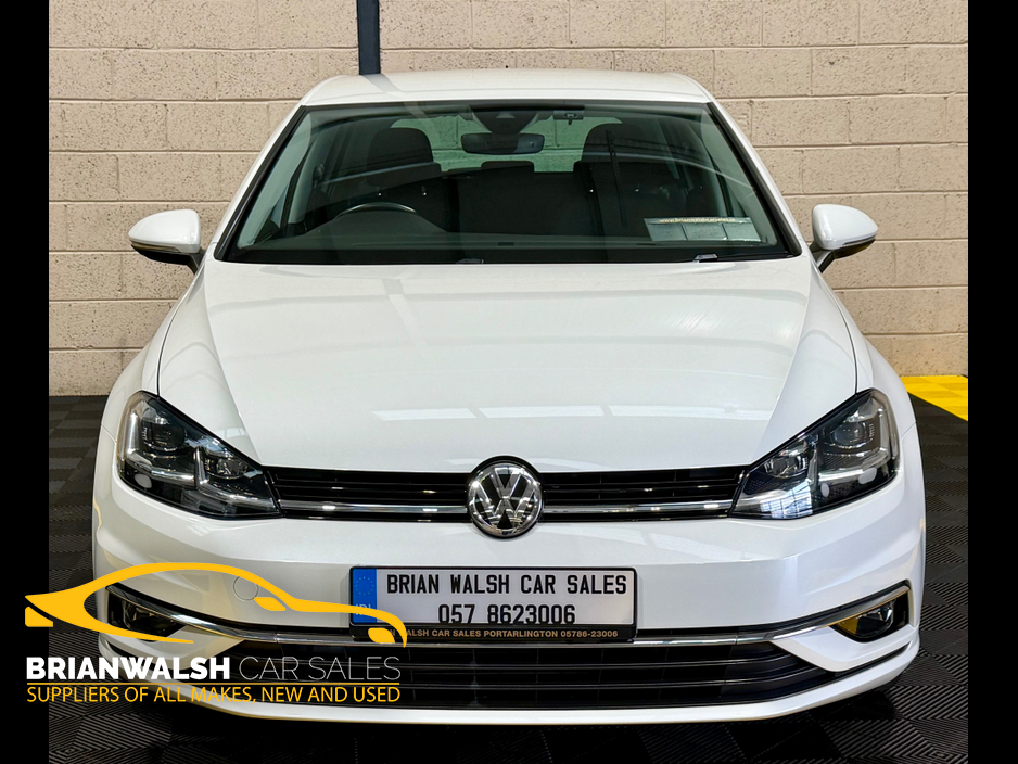 2018 Volkswagen Golf - image 3