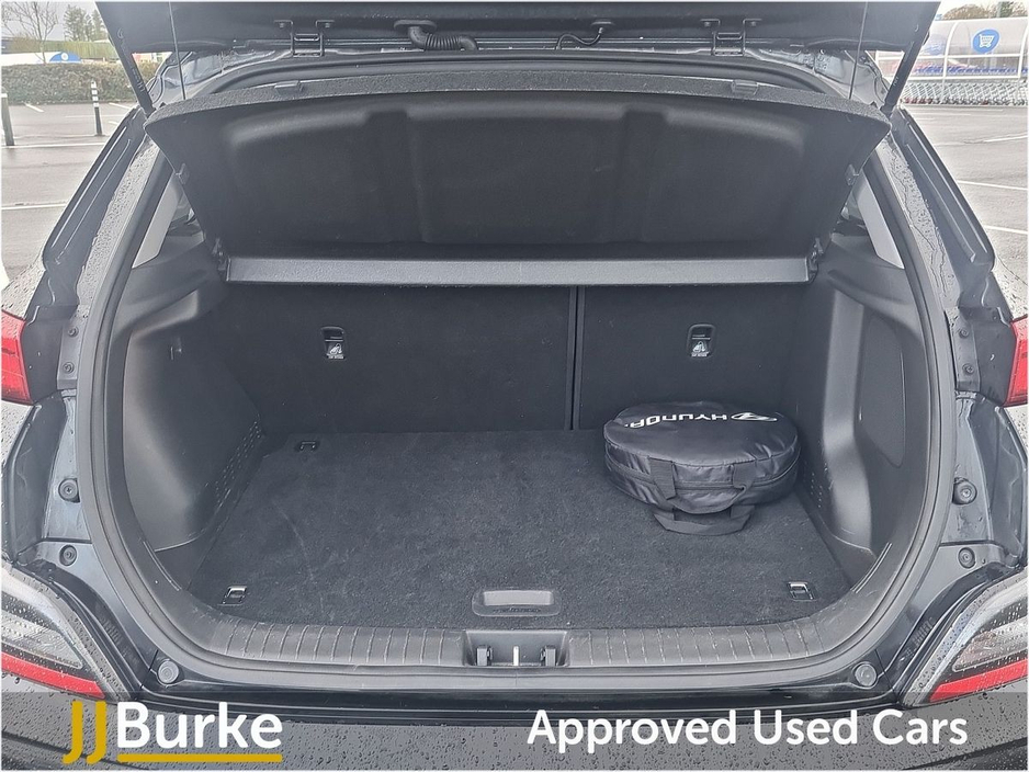 2022 Hyundai Kona Kona EV Premium 64 kWh