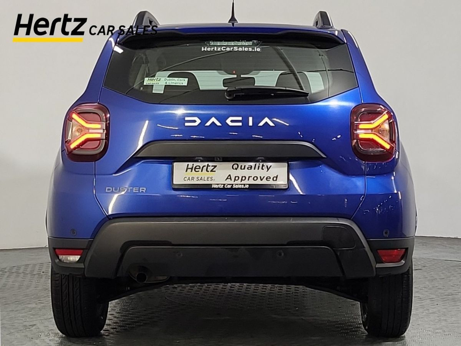 2023 Dacia Duster - image 4
