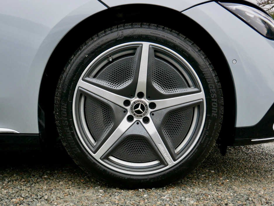 2024 Mercedes-Benz EQE - image 15