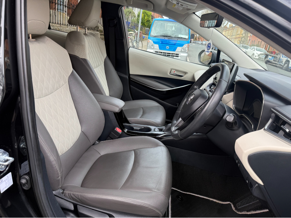 2021 Toyota Corolla - image 13