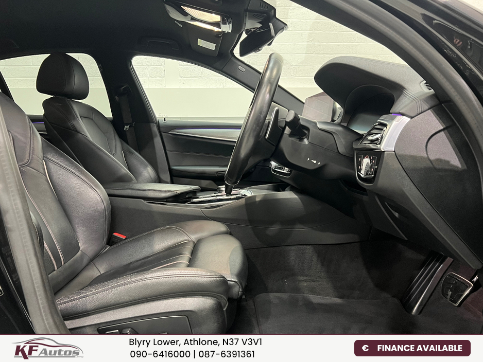 2019 BMW 5 Series - image 16