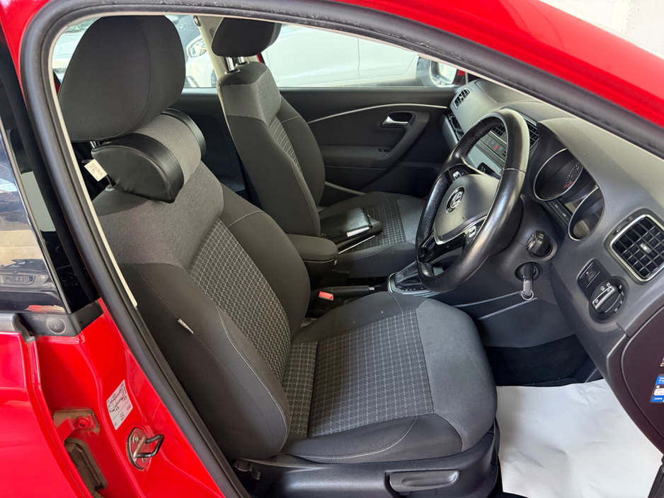 2016 Volkswagen Polo - image 20