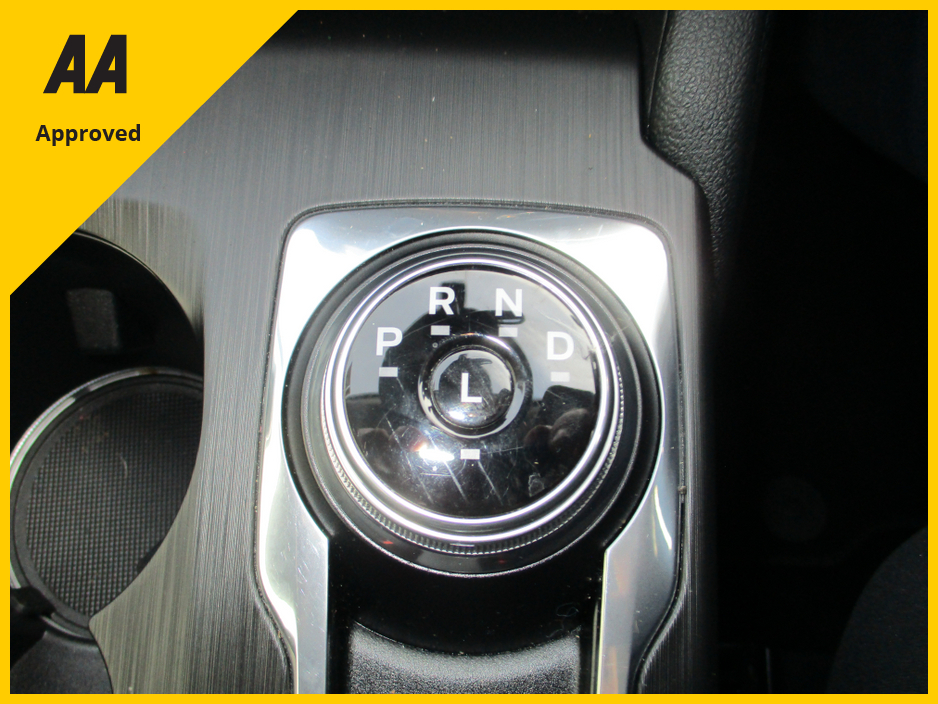 2021 Ford Kuga - image 15