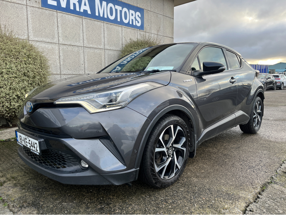 2018 Toyota C-HR DYNAMIC AUTOMATIC HYBRID 1.8 PETROL //MASSIVE SPEC//JBL SOUND SYSTEM//SAT NAV//FULL LEATHER HEATED SEATS//REVERSE CAMERA// €18,950