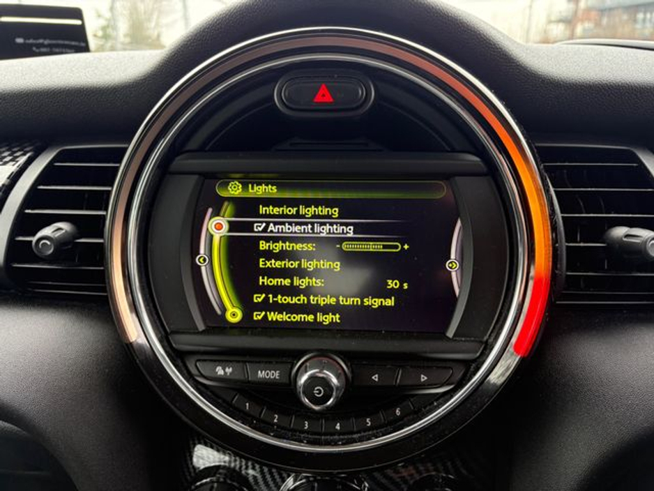 2015 MINI Hatch 2.0 S - MASSIVE SERVICE HISTORY €14,950