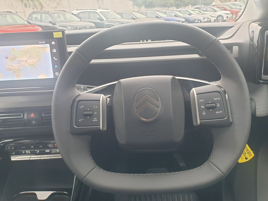 2026 Citroen e-C3 - image 18