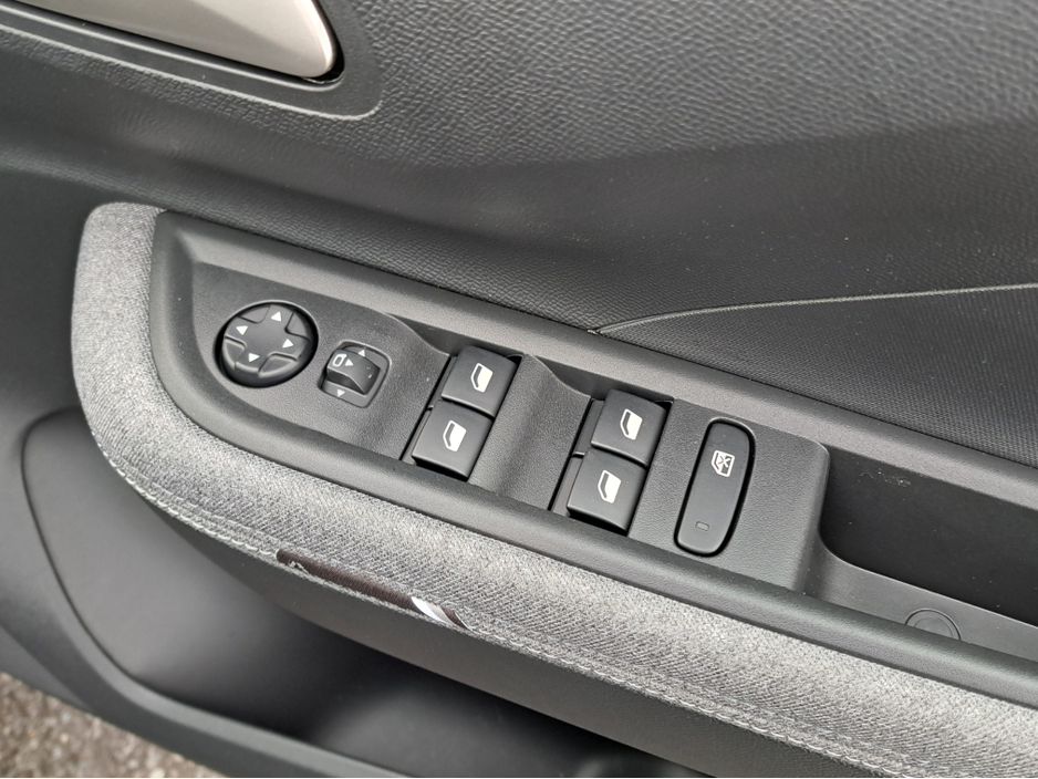 2026 Opel Frontera - image 31