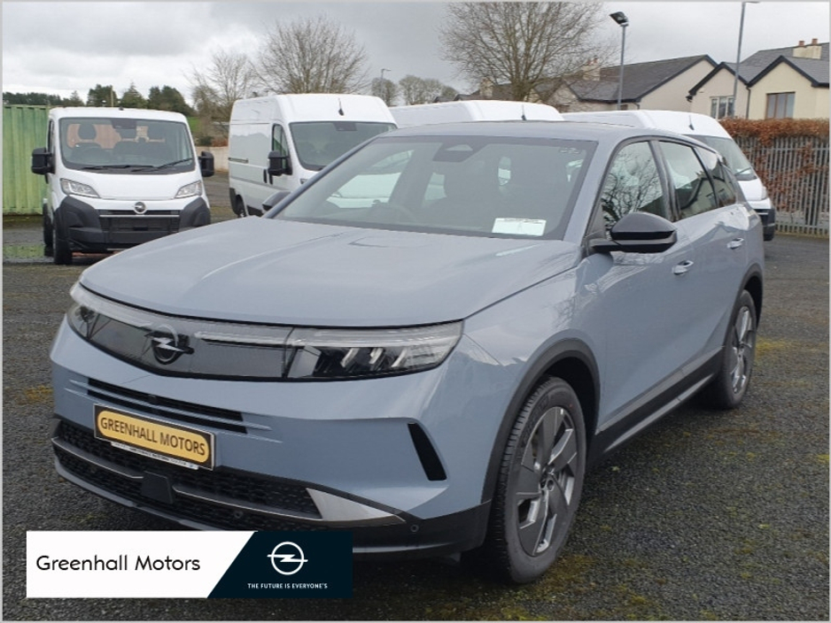 2026 Opel Grandland ELEGANCE PURETECH 13 €44,000