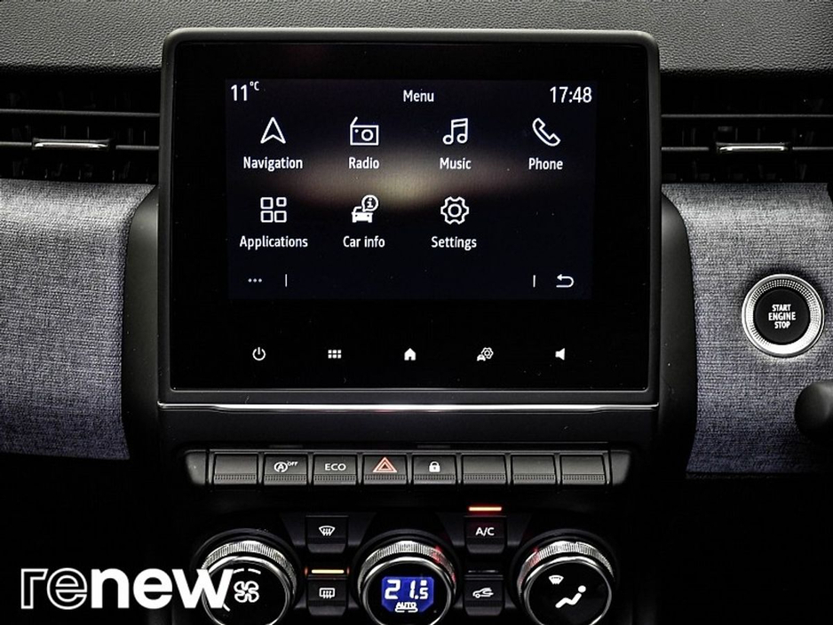 2025 Renault Clio - image 21