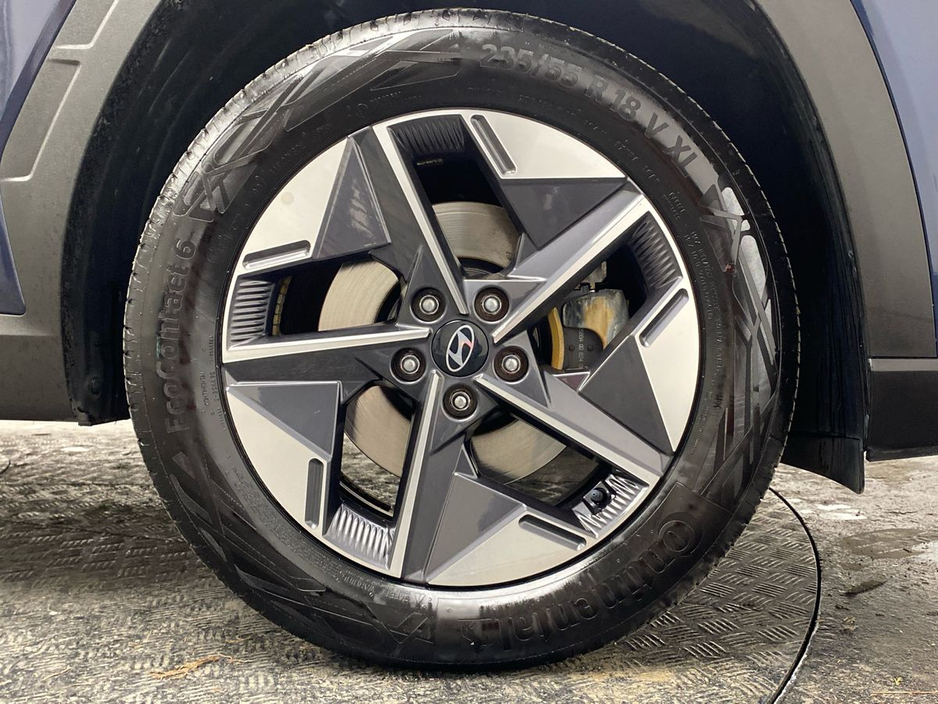 2025 Hyundai Tucson - image 5