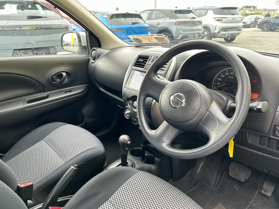2013 Nissan Micra - image 6