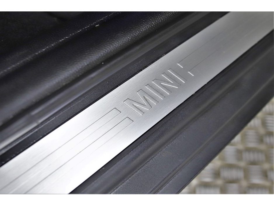 2018 MINI Hatch 1.5 COOPER 5DR*17" ALLOY WHEELS*PRIVACY GLASS*P*REVERSE CAMERA* €19,890