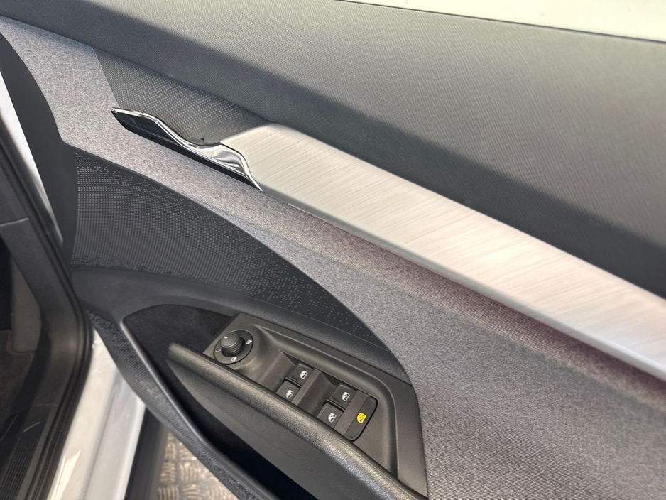 2024 Skoda Enyaq - image 11