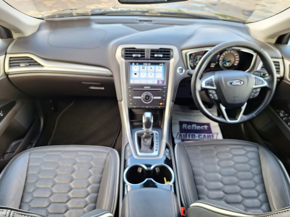 2018 Ford Mondeo - image 4