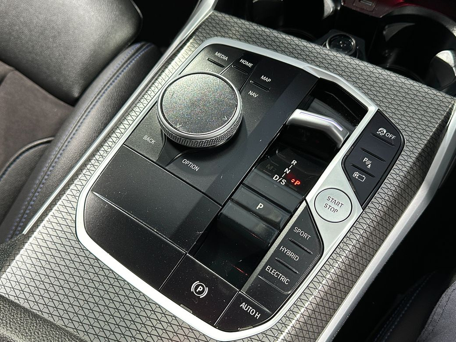 2022 BMW 3 Series 330E M Sport M Performance 222 €39,800