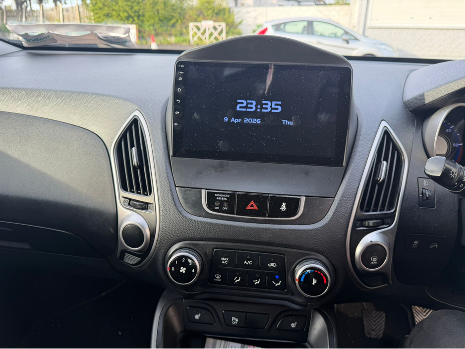 2013 Hyundai ix35 - image 13