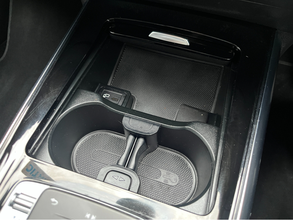 2019 Mercedes-Benz B Class B180 SPORT AUTOMATIC 1.3 PETROL //LOW MILES//HALF LEATHER SEATS//SAT NAV//REVERSE CAMERA// €20,950