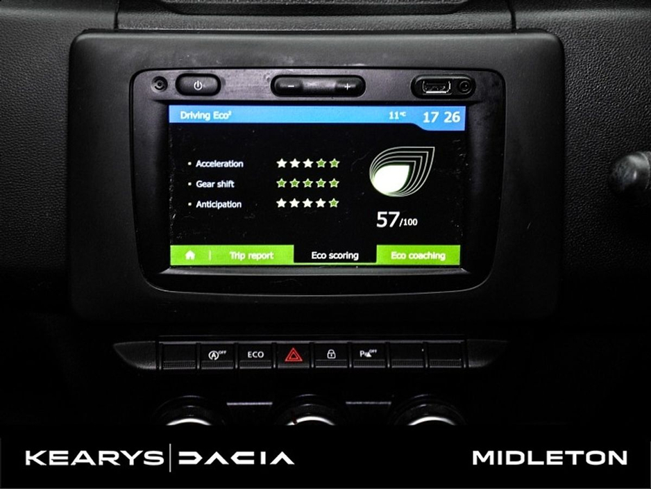 2020 Dacia Duster - image 27