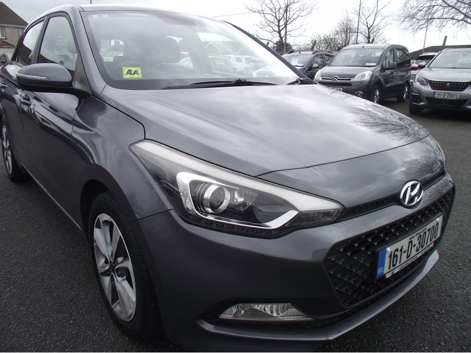 2016 Hyundai i20 - image 4