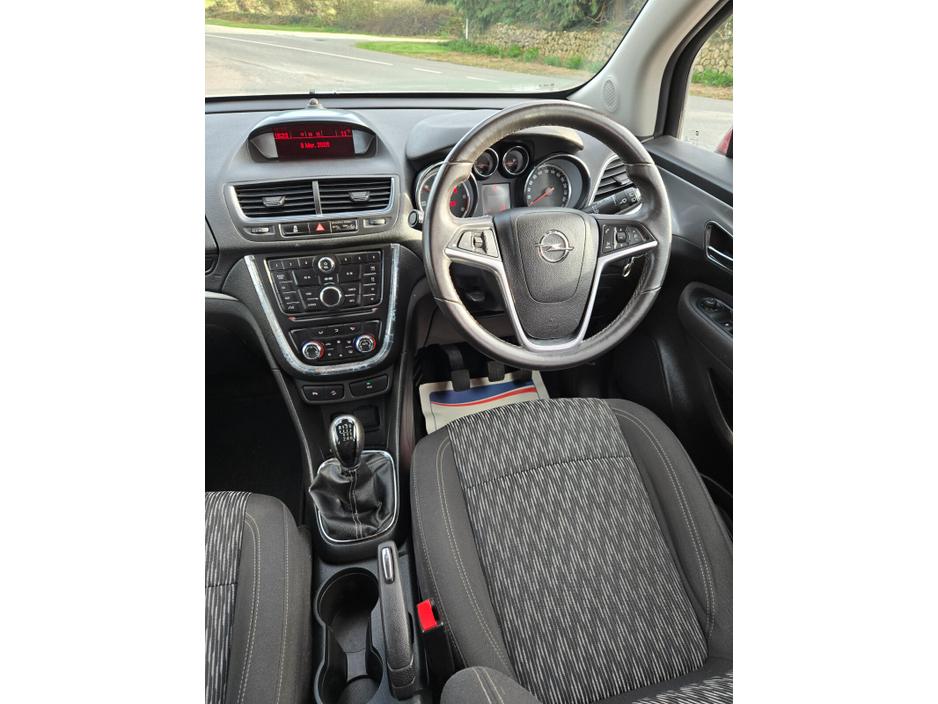 2014 Opel Mokka - image 9