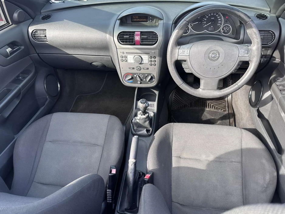 2006 Opel Tigra - image 10