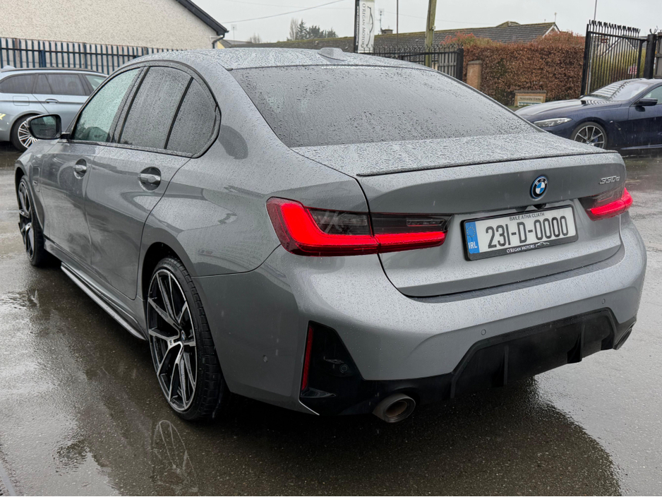 2023 BMW 3 Series - image 6