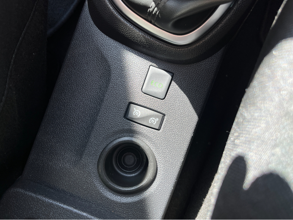 2019 Renault Captur - image 17