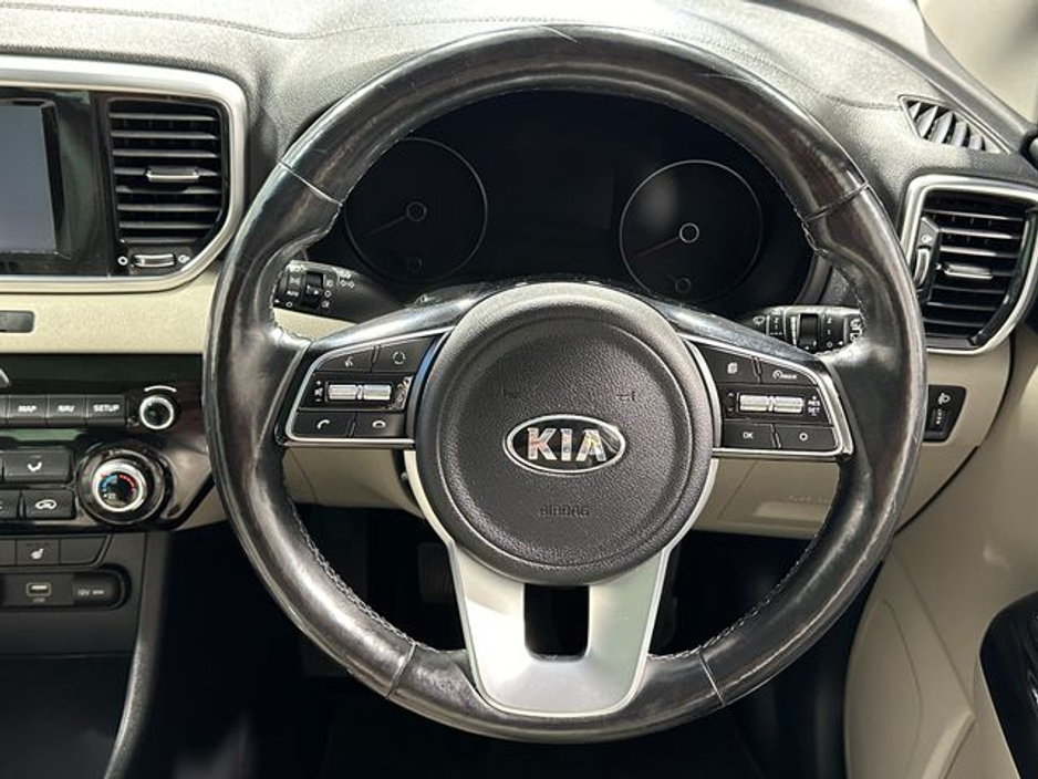 2019 Kia Sportage - image 14