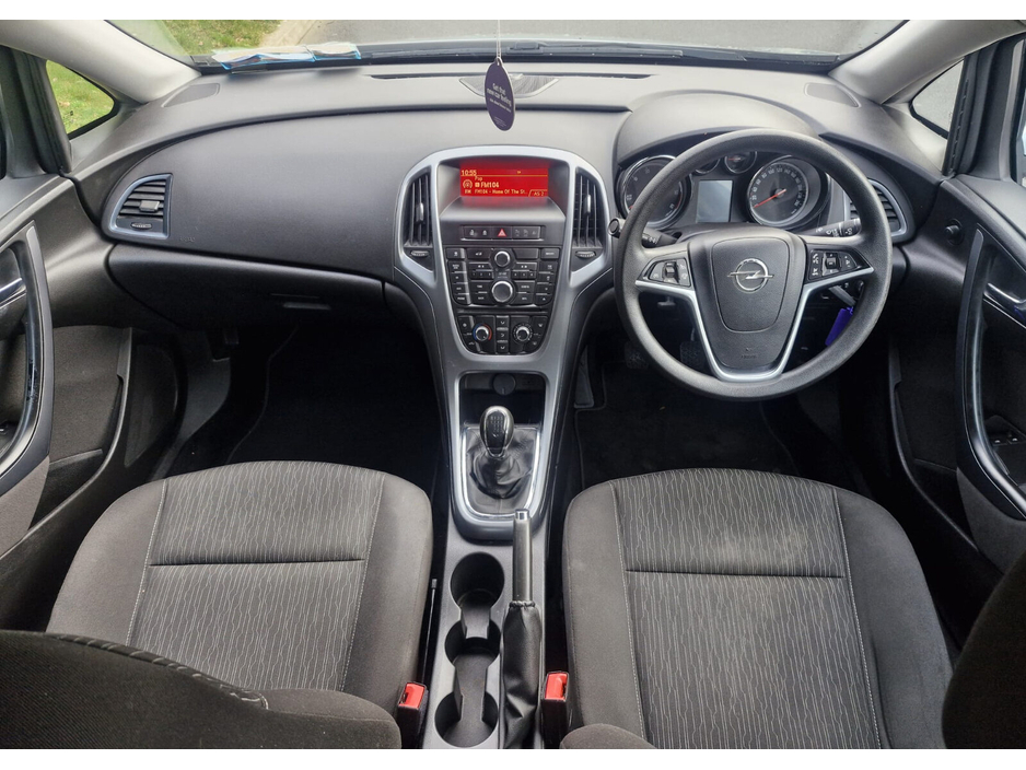 2015 Opel Astra 1.6 CDTI 110PS SC €6,990