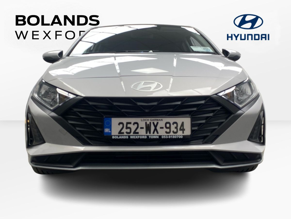 2025 Hyundai i20 - image 7