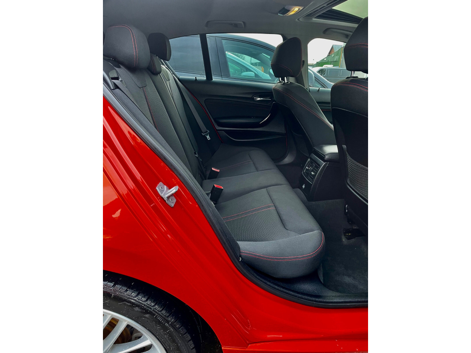 2016 BMW 1 Series - image 22