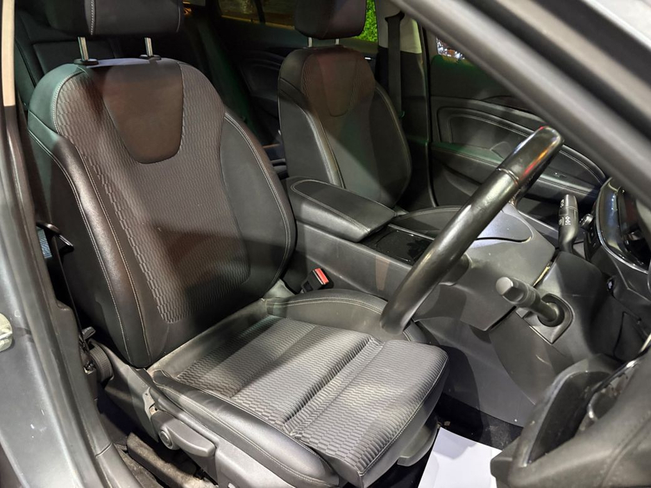 2018 Opel Insignia 1.6 CDTi 136 SRi Sports Tourer €12,990