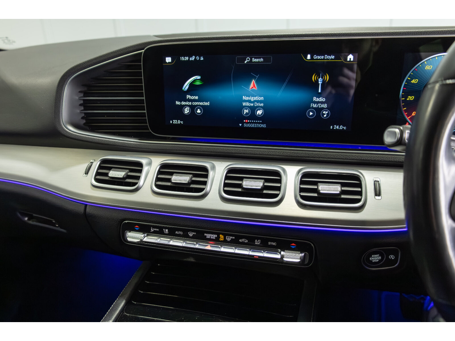 2022 Mercedes-Benz GLE Class - image 17