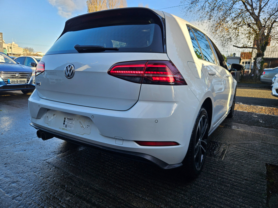 2018 Volkswagen Golf 1.4 GTE AUTOMATIC 201BHP *PLUG IN PETROL HYBRID* NCT 12/27 FINANCE AVAILABLE FROM €76 PER WEEK 2 KEYS/ REVERSE CAMERA/ BLUETOOTH/ USB/ AUX/  CHARGING CABLES AVAILABLE/ HISTORY CHECKED €16,950