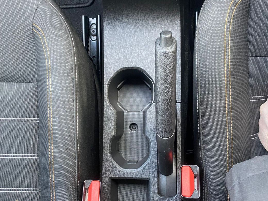 2021 Dacia Sandero - image 24