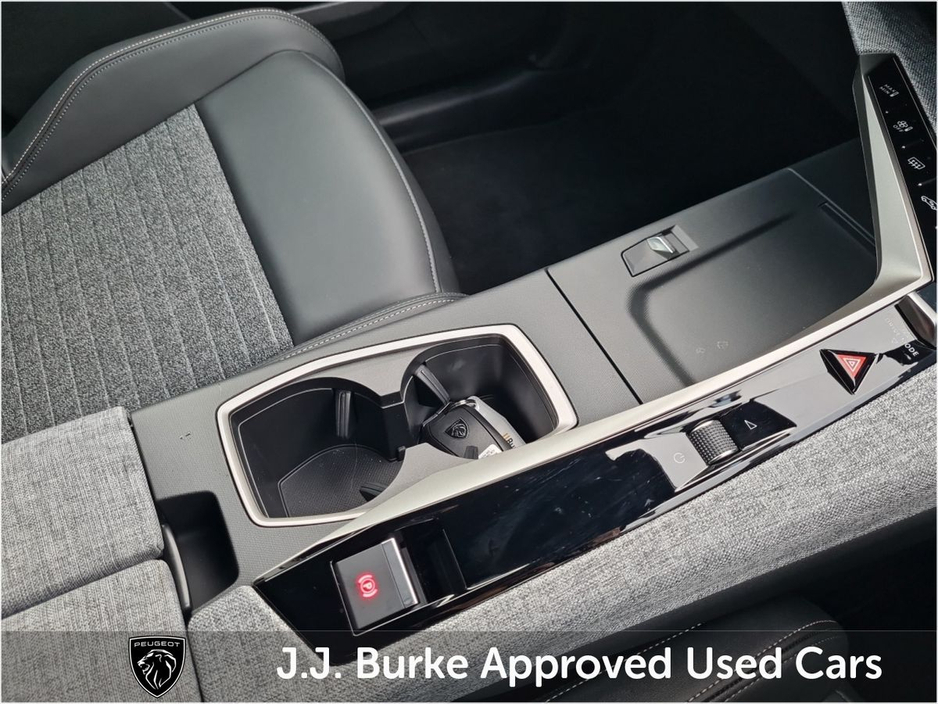 2026 Peugeot 5008 1.2 MHEV 145bhp E-DCS6 Allure