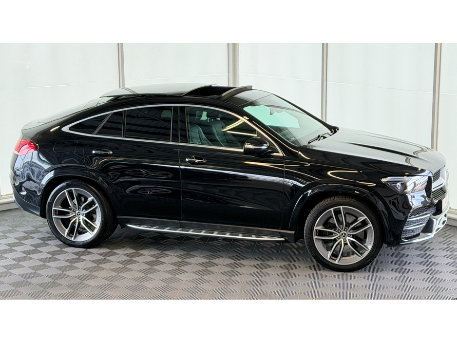 2022 Mercedes-Benz GLE Class - image 22