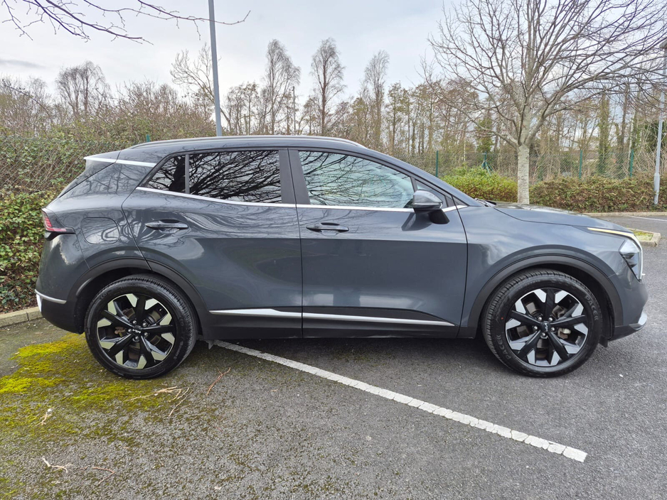 2023 Kia Sportage - image 9