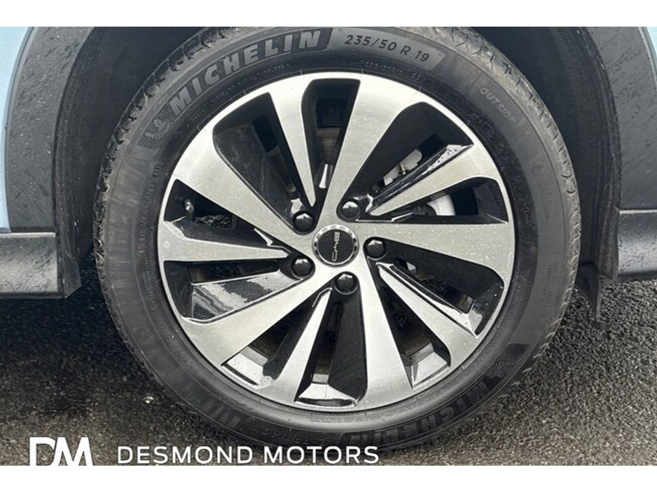 2025 BYD Seal U - image 18