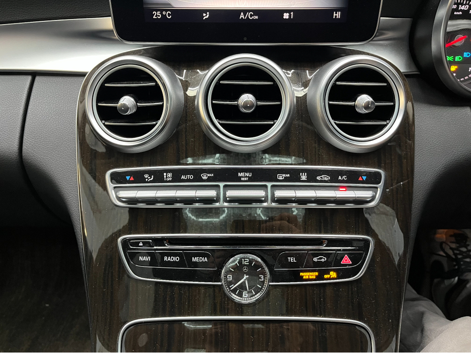 2016 Mercedes-Benz C Class - image 24