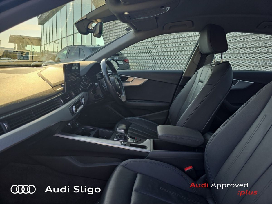 2020 Audi A4 - image 11