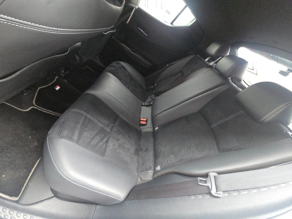 2020 Toyota C-HR - image 18